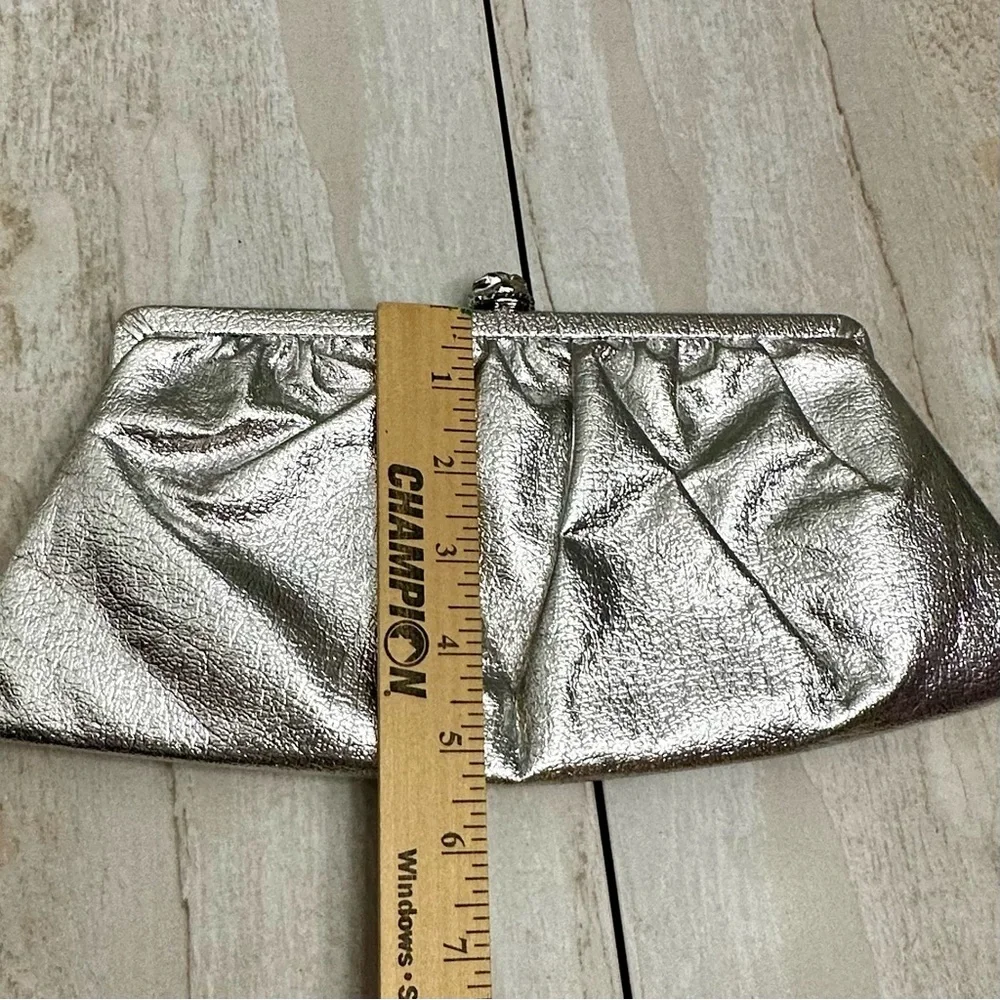 Vintage Silver Leather Kiss Lock Micro Clutch Party Event Evening Christmas NYE